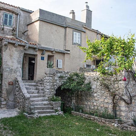 Apartman Nives Lubenice Luaran gambar